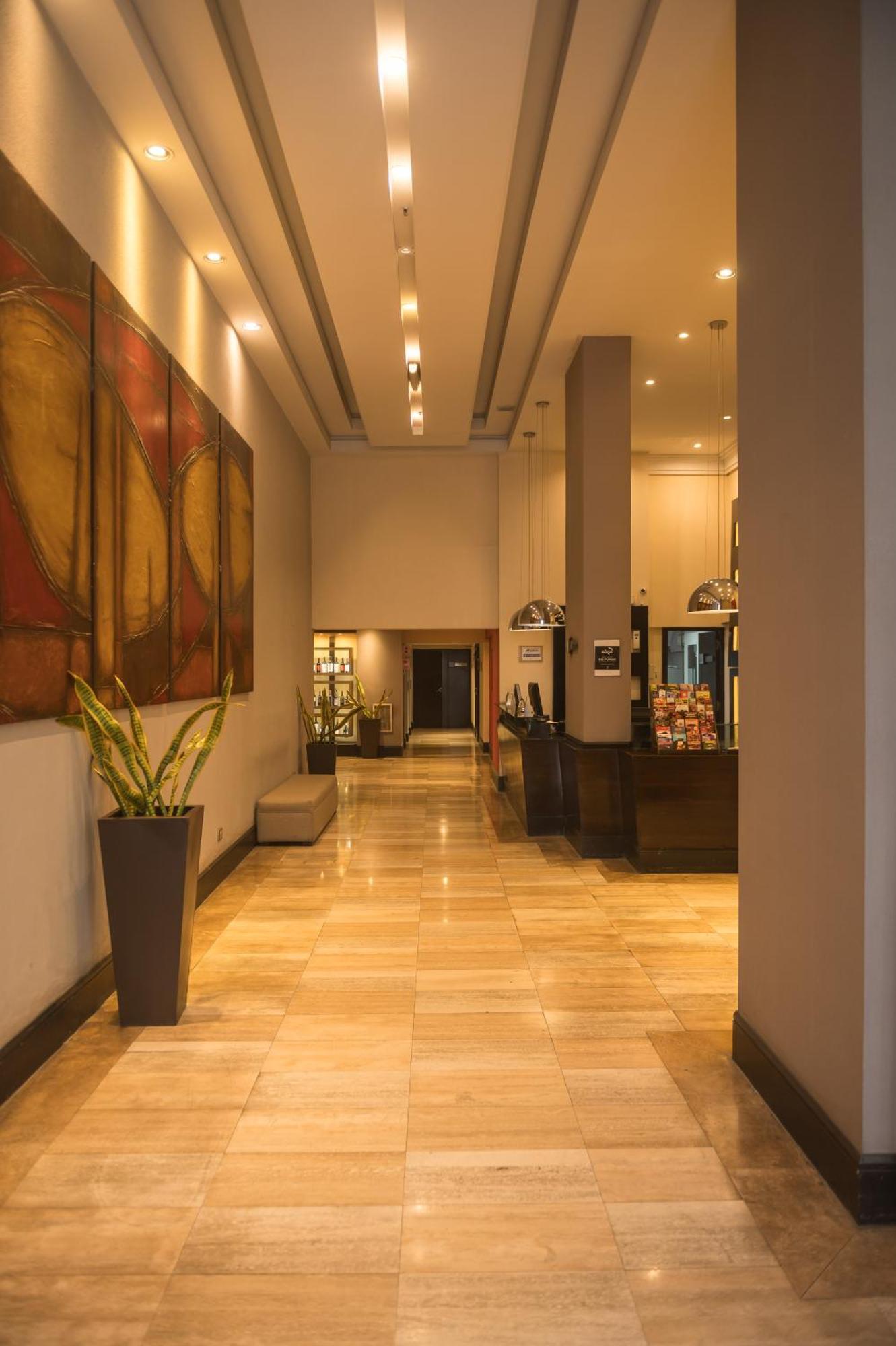 Premium Tower Suites Mendoza Exterior photo